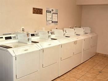 Intown Suites Extended Stay Birmingham Al - Lakeshore Parkway Eksteriør bilde